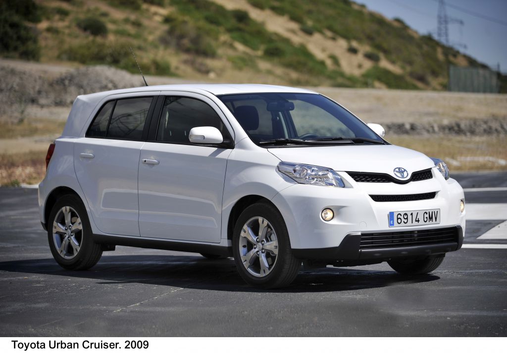 toyotaUrbanCruiser-010