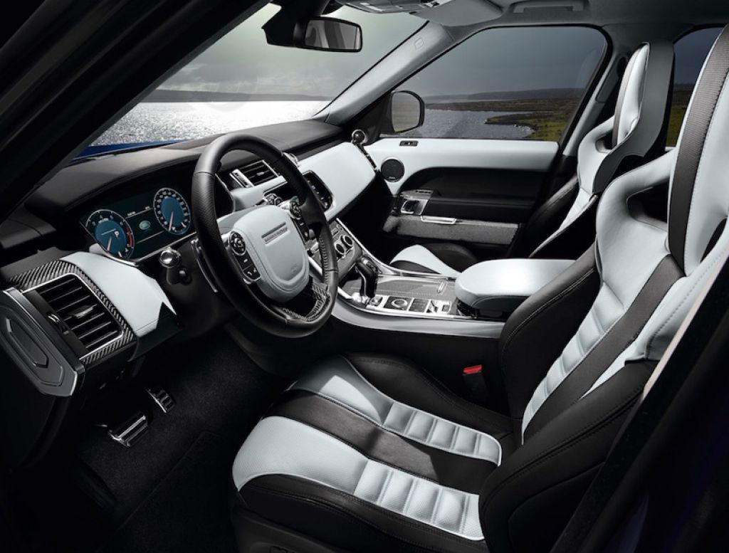 Range-Rover-Sport-SVR-driver-seat