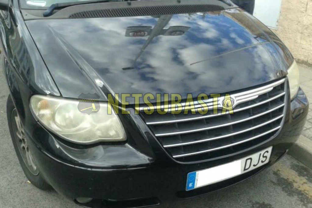 chrysler-gran-voyager-2-8-crd-lx-03-1024x683