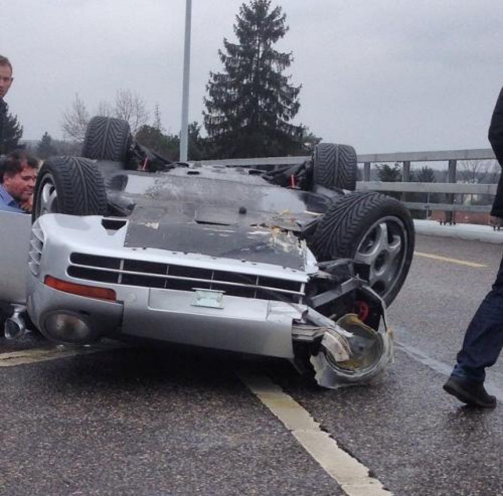 porsche 959 accidentado