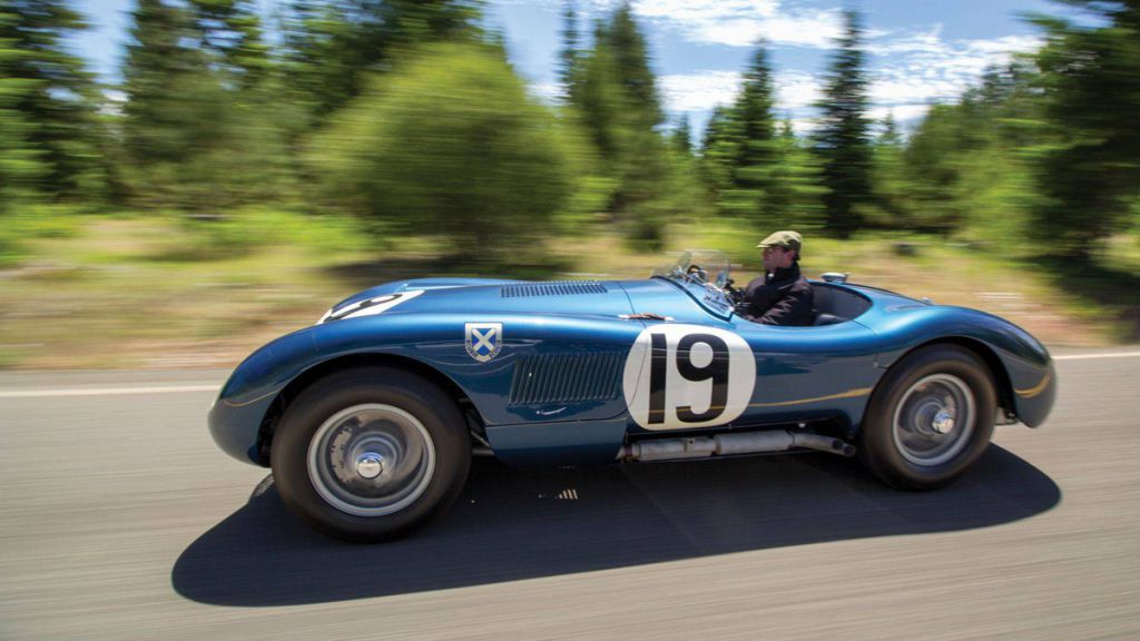 8-coches-mas-caros-subastados-2015-jaguar-c-type-works-lightweight