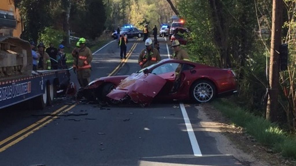 crashed-2007-ferrari-5992