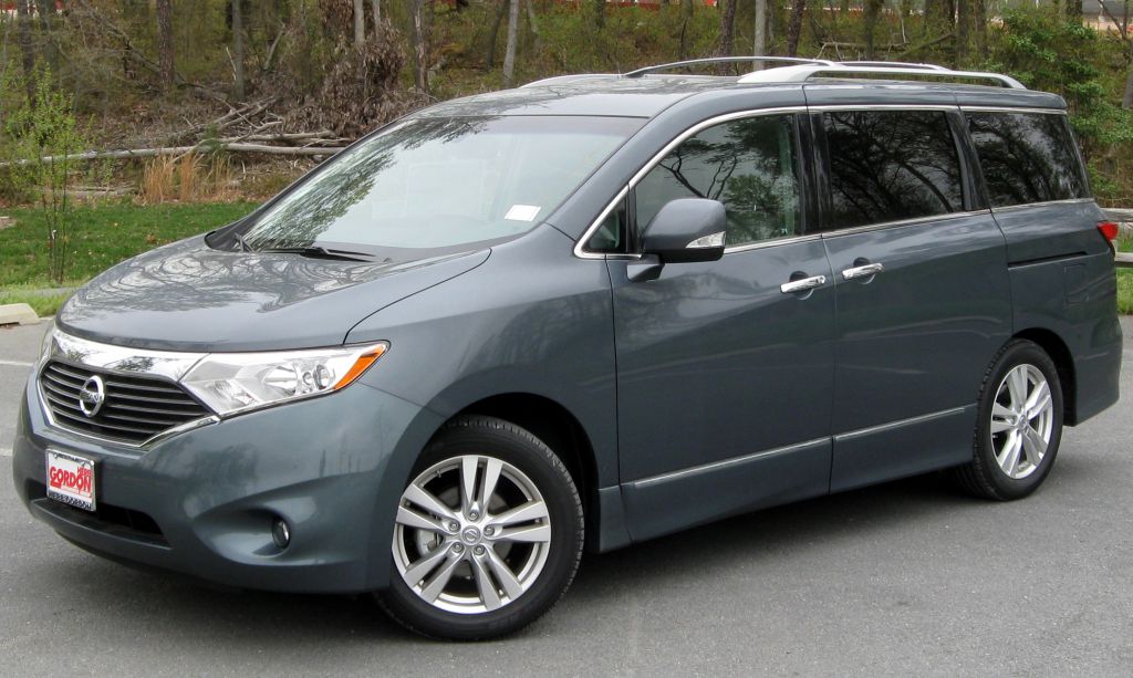 2011_Nissan_Quest_SL_--_04-22-2011