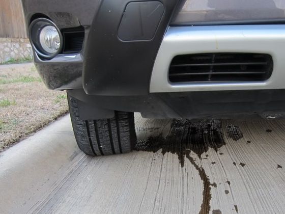 car-oil-leak-spill-stains-04092014-m_560x420-1 (1)