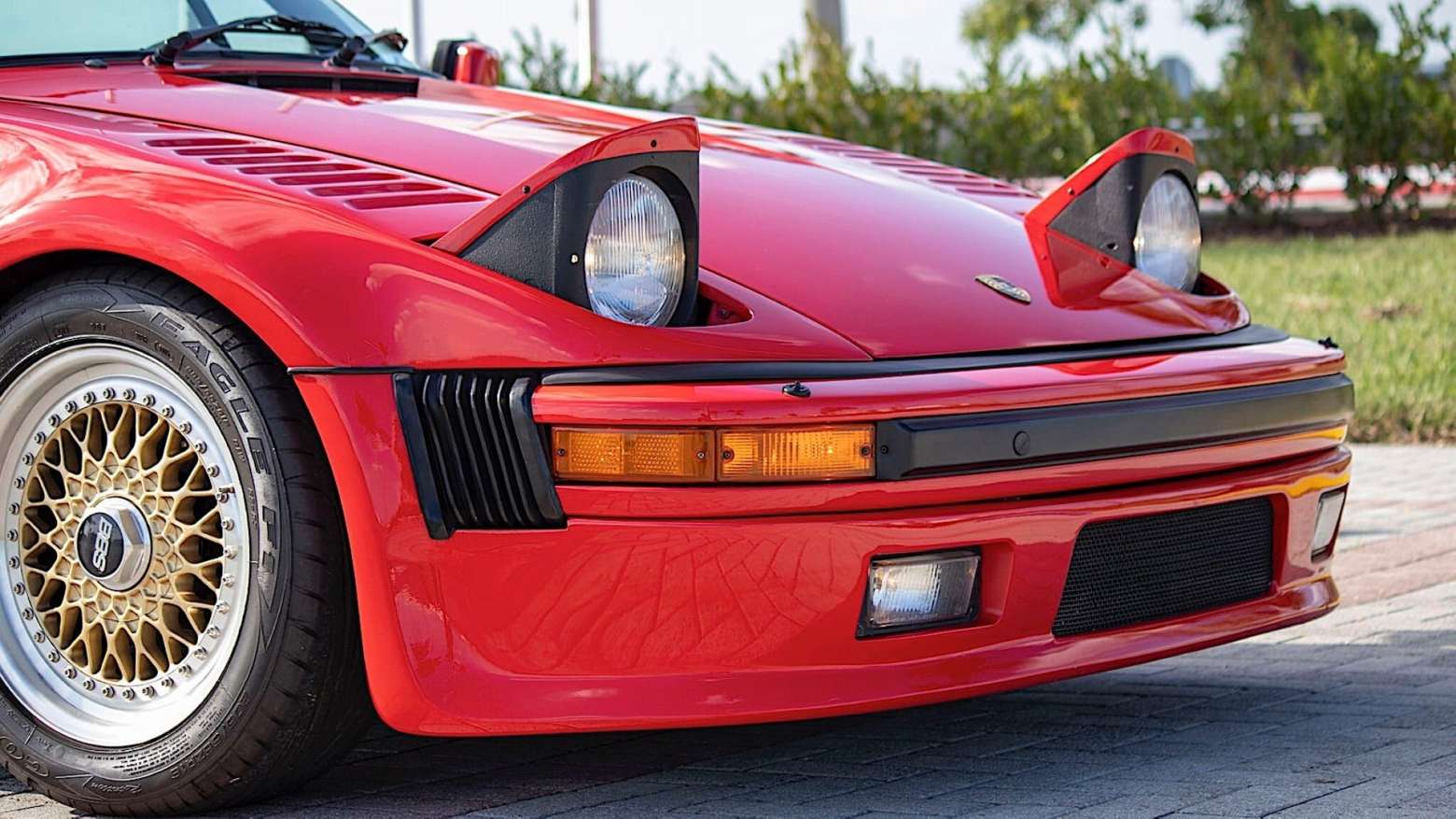 Sonderwunsch, cuando un Porsche 911 Turbo “Flachbau” no es lo suficientemente exclusivo