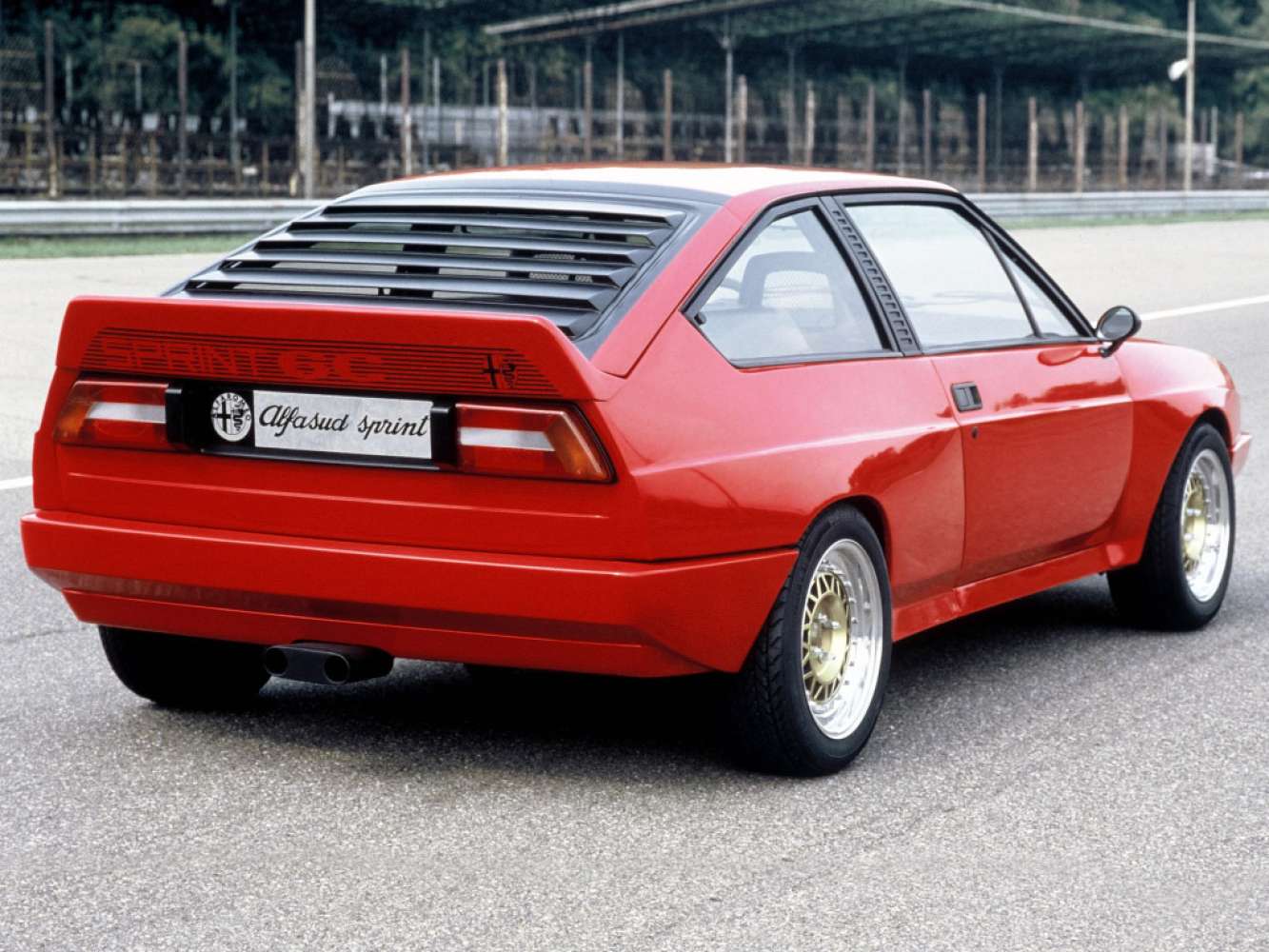 Alfa Romeo Alfasud Sprint, la definición del hot hatch italiano de los 70 y 80