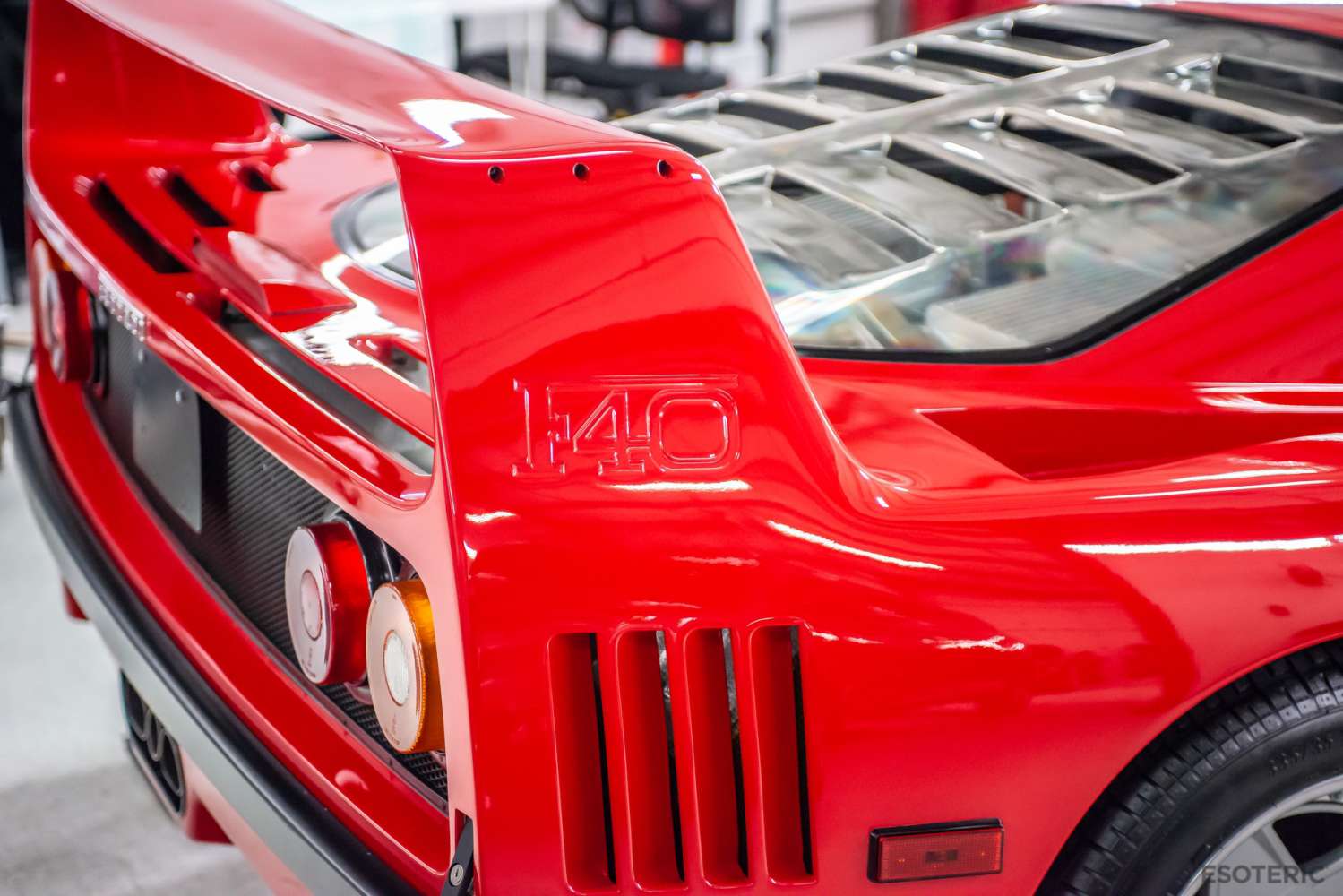No vale un cualquiera para detallar un Ferrari F40