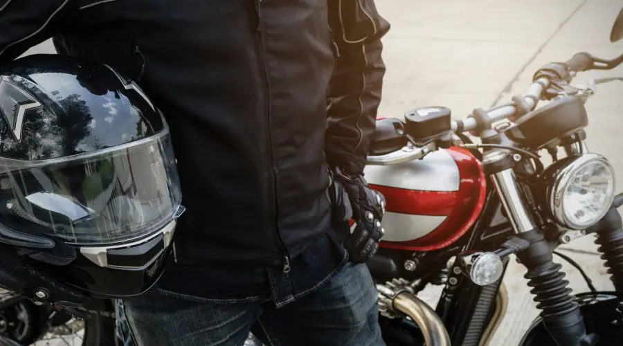 ¿Qué se debe tener en cuenta para elegir el mejor casco? ¿Qué se debe tener en cuenta para elegir el mejor casco?
